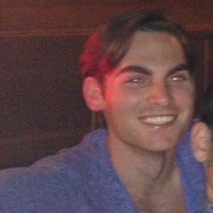 Meet your Posher, Zach